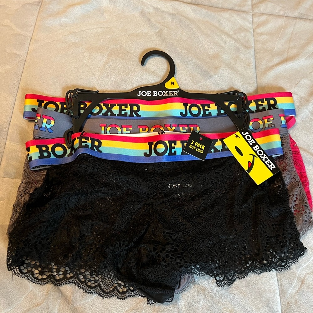 NWT! JOE BOXERS MEDIUM SIZE